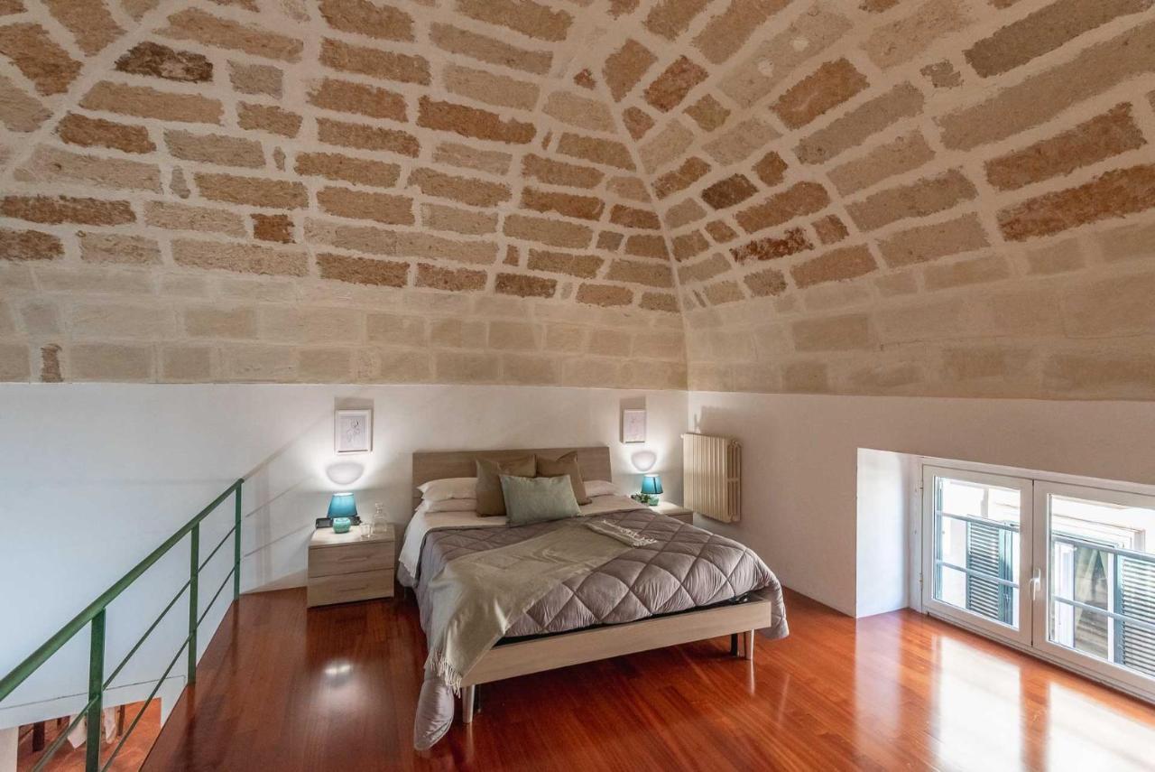 Appartamento Terzo Campanello - Terrazza nel Centro Storico Lecce Esterno foto